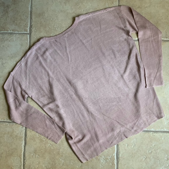 NWOT Blush Pink Oversized Sweater By Poof Sz Medium - Picture 4 of 11
